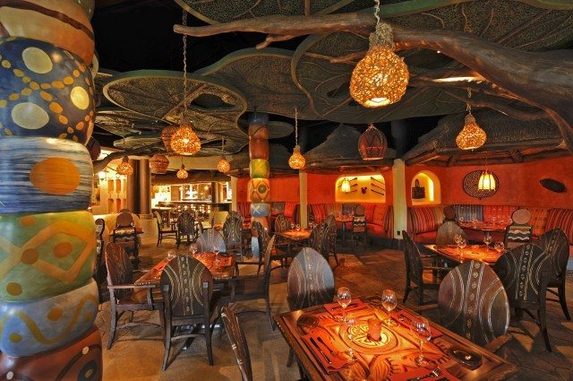 Sanaa_Restaurant_interior_view_PbBpw1.jpg